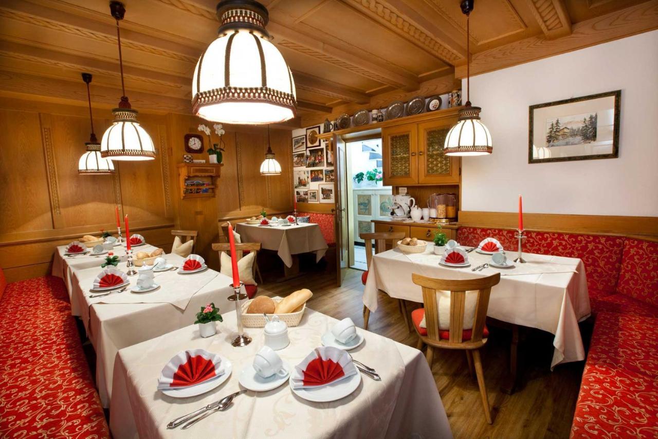 Garni Gran Pre Bed & Breakfast Corvara In Badia Exterior foto