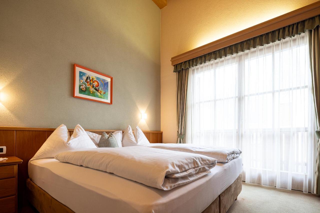 Garni Gran Pre Bed & Breakfast Corvara In Badia Exterior foto